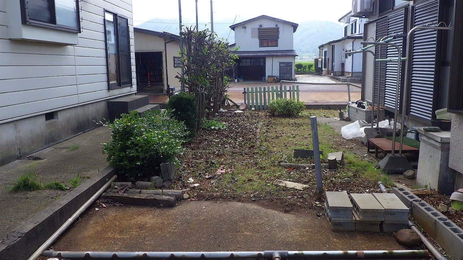 埼玉県越谷市／庭木伐採