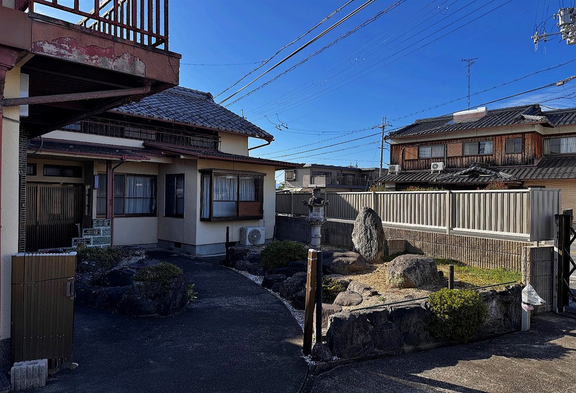 鴻埼玉県巣市／庭木伐採